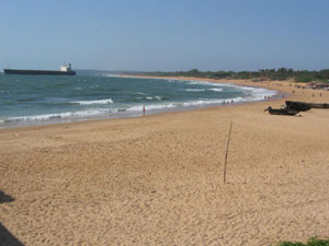 Sinquerim Beach